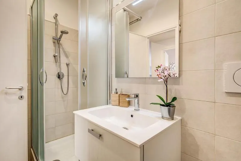 Apartment Ferienwohnung Rome4Guest Ostia Italien